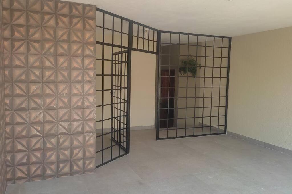 Casa Inteira Proxima Ao Centro / 4 Suites. Casa de férias Londrina