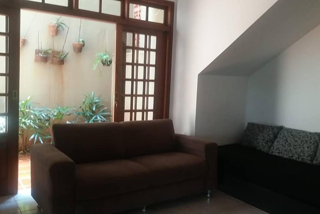 Casa Inteira Proxima Ao Centro / 4 Suites. Casa de férias *