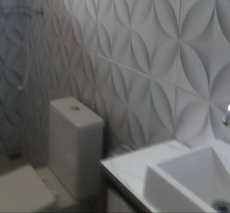 Casa Inteira Proxima Ao Centro / 4 Suites.